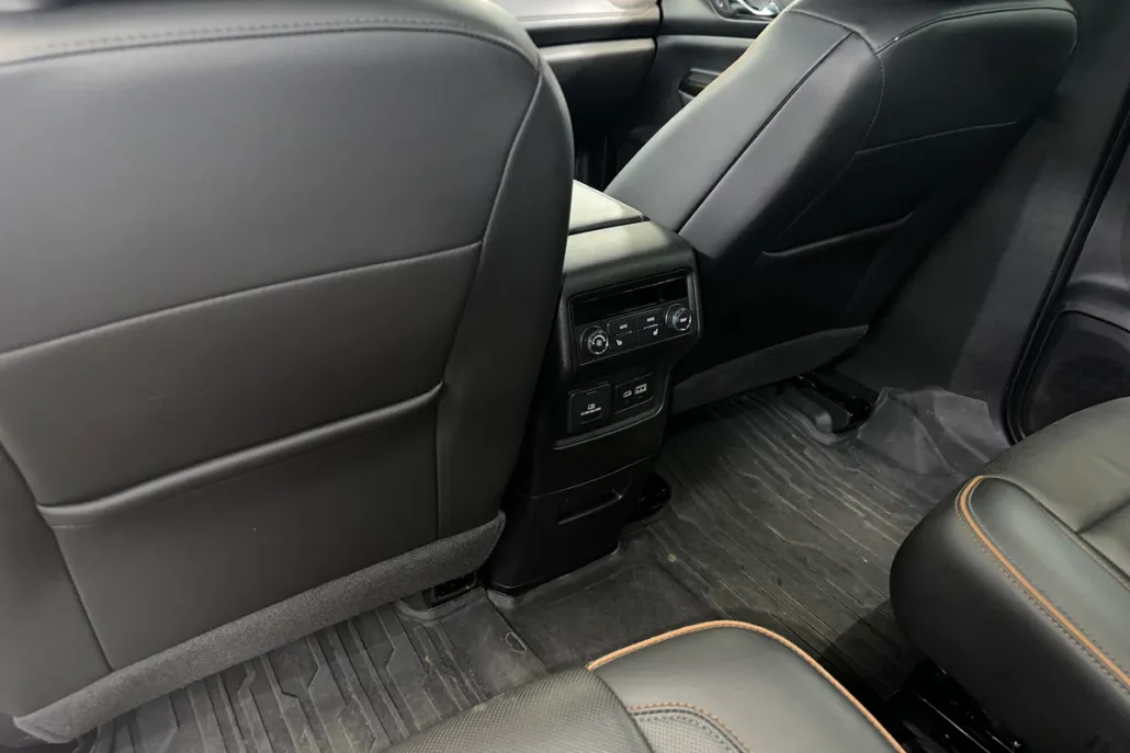 2023 Gmc Acadia AT4 photo 1
