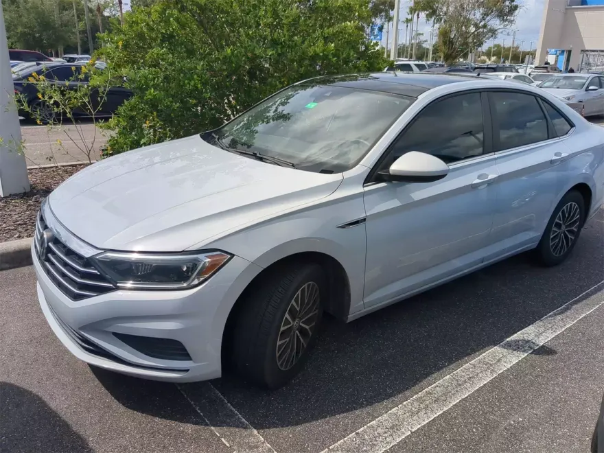 2019 Volkswagen Jetta 1.4T SEL photo 1