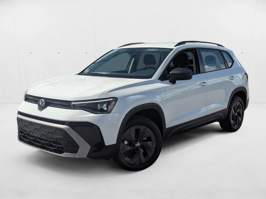 2025 Volkswagen Taos S photo 1