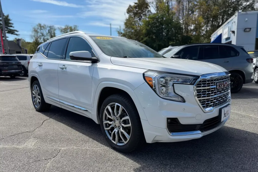 2023 Gmc Terrain Denali photo 1