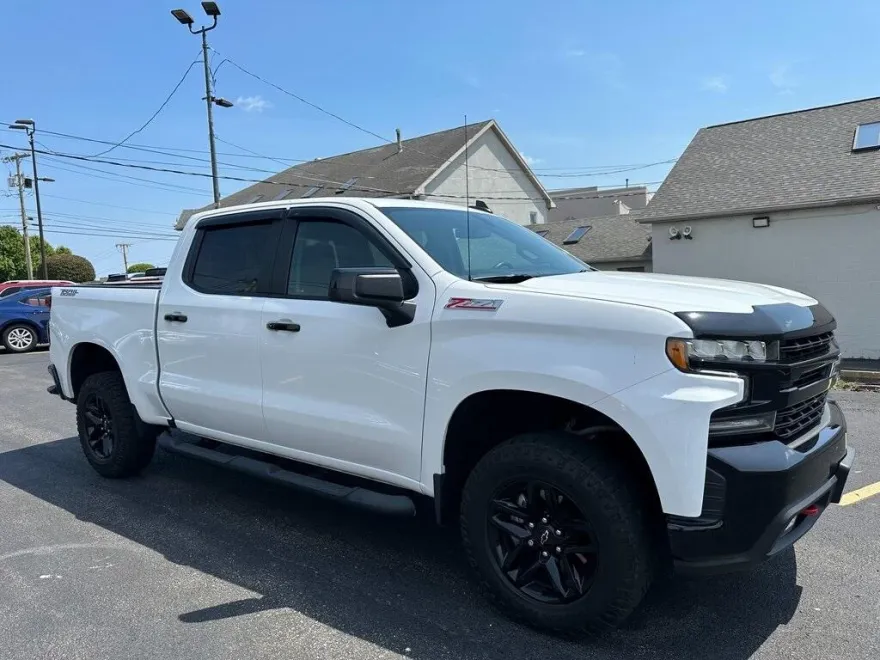 2021 Chevrolet Silverado 1500 LT Trail Boss photo 1