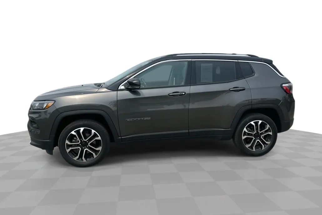 2022 Jeep Compass Limited photo 1