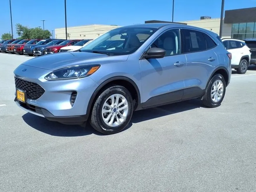 2022 Ford Escape SE photo 1