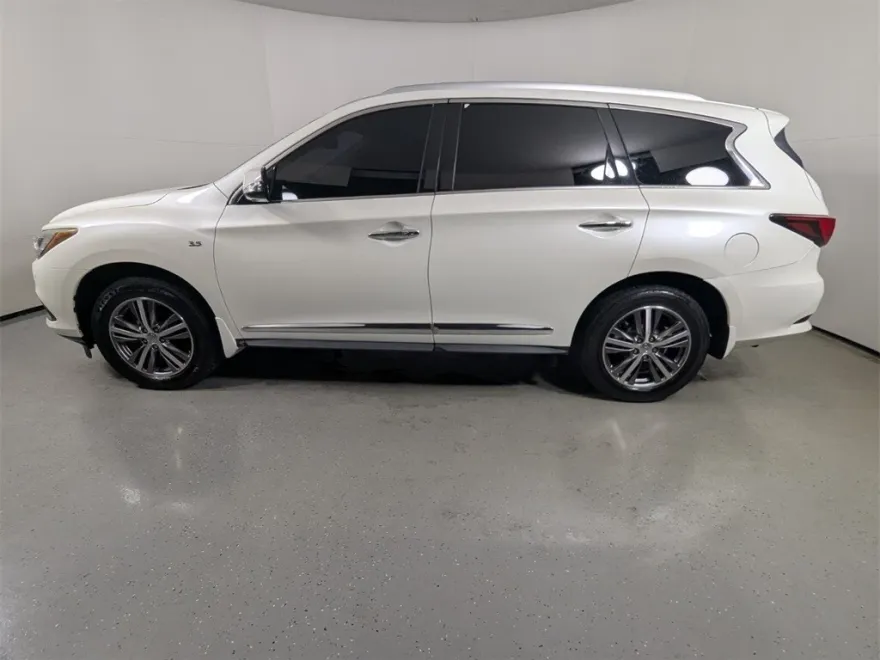 2020 Infiniti QX60 Luxe photo 1
