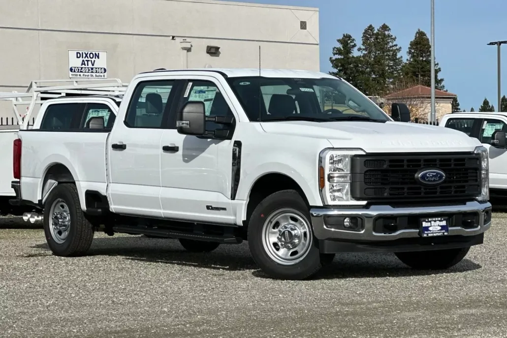 2024 Ford F-350 photo 1
