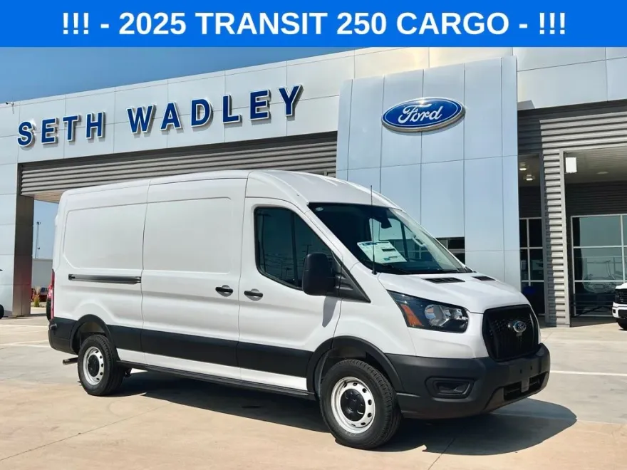 2025 Ford Transit photo 1