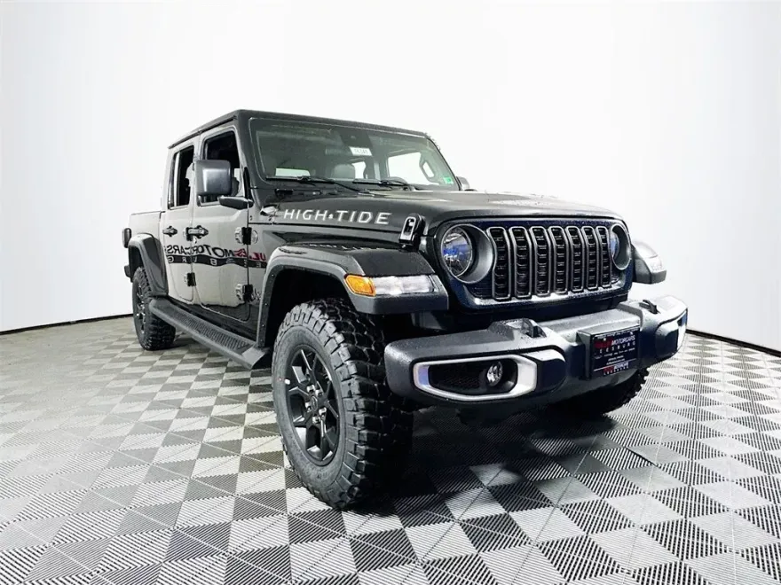 2025 Jeep Gladiator Sport photo 1