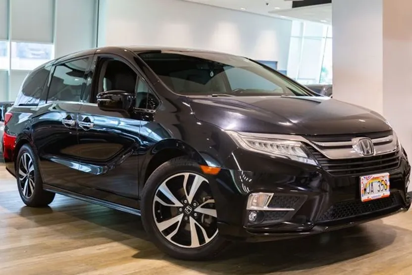 2019 Honda Odyssey Elite photo 1