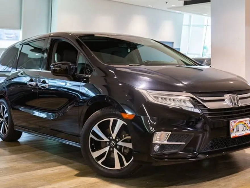 2019 Honda Odyssey Elite photo 1