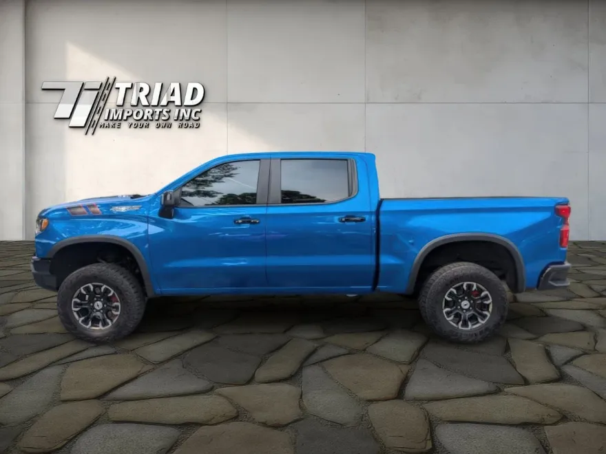 2022 Chevrolet Silverado 1500 ZR2 photo 1