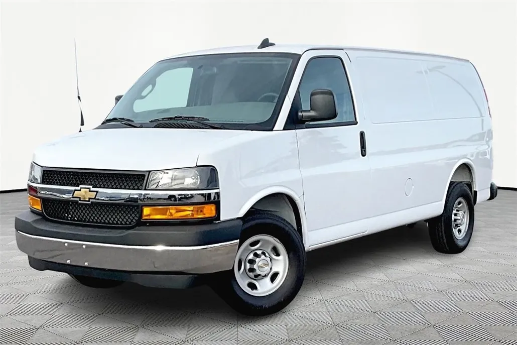 2025 Chevrolet Express Cargo 2500 Van photo 1