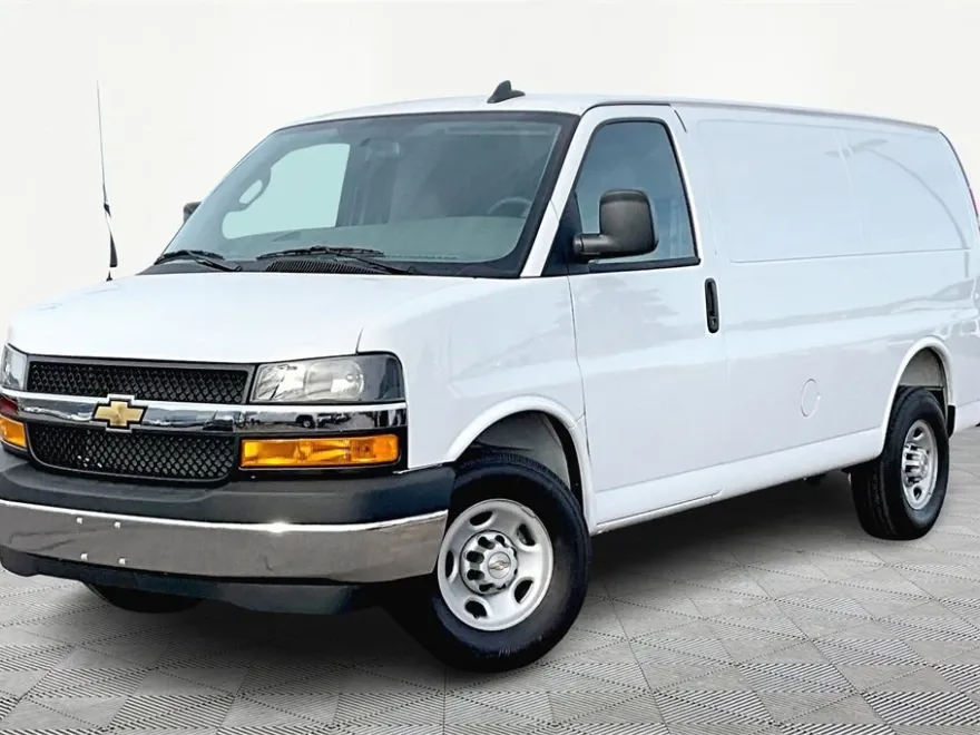 2025 Chevrolet Express Cargo 2500 Van photo 1