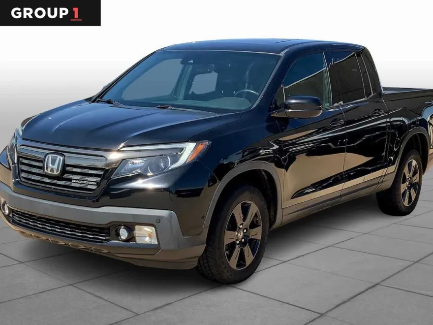 2019 Honda Ridgeline Black Edition photo 1