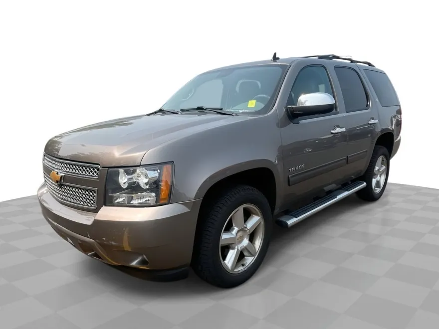 2014 Chevrolet Tahoe LT photo 1