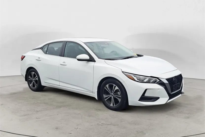2022 Nissan Sentra SV photo 1