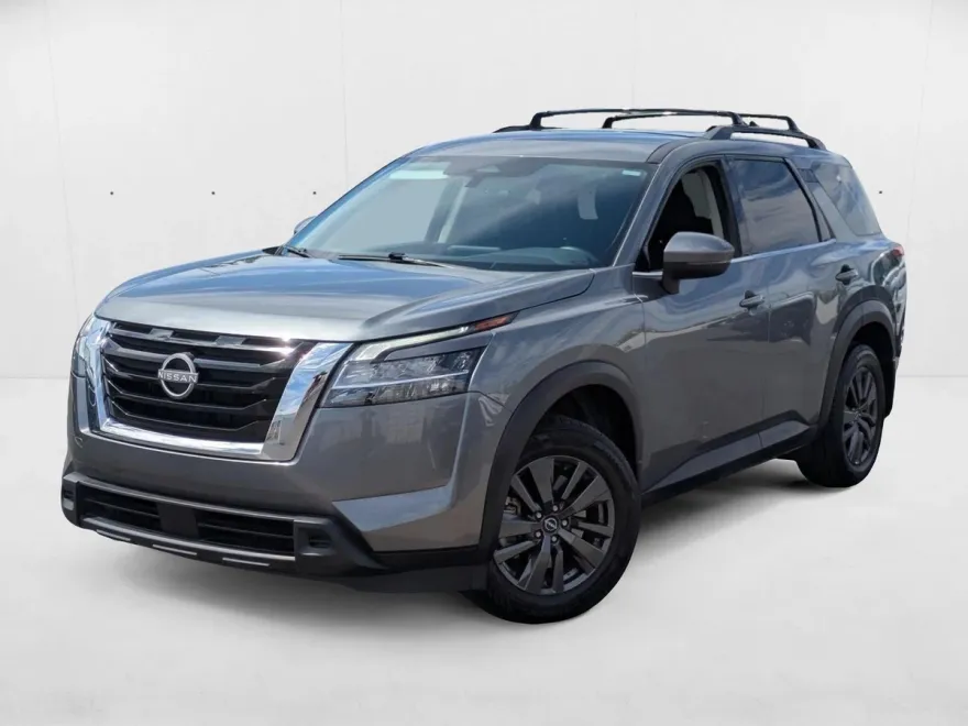 2022 Nissan Pathfinder SV photo 1