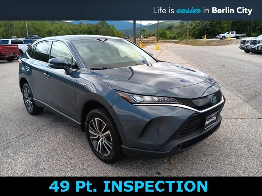 2021 Toyota Venza LE photo 1