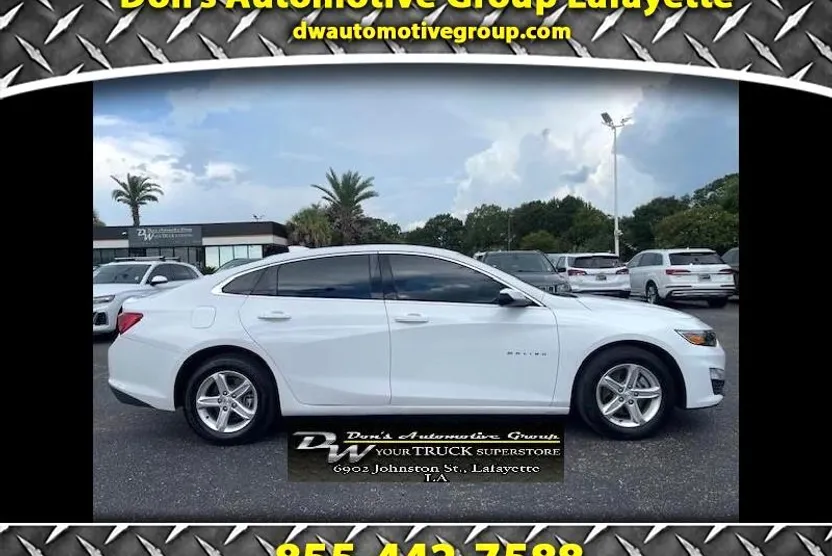 2024 Chevrolet Malibu 1LT photo 1