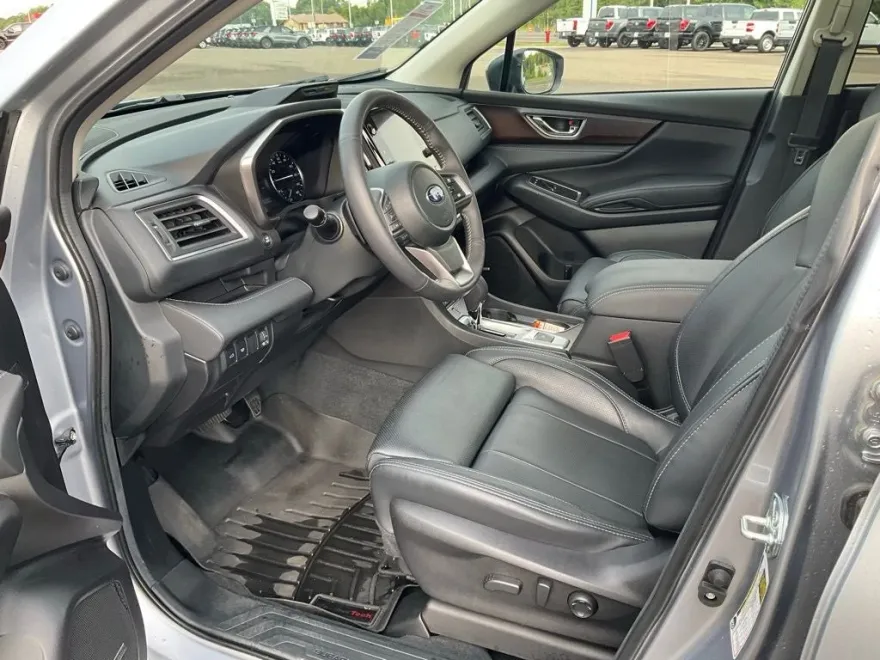 2024 Subaru Ascent Touring photo 1