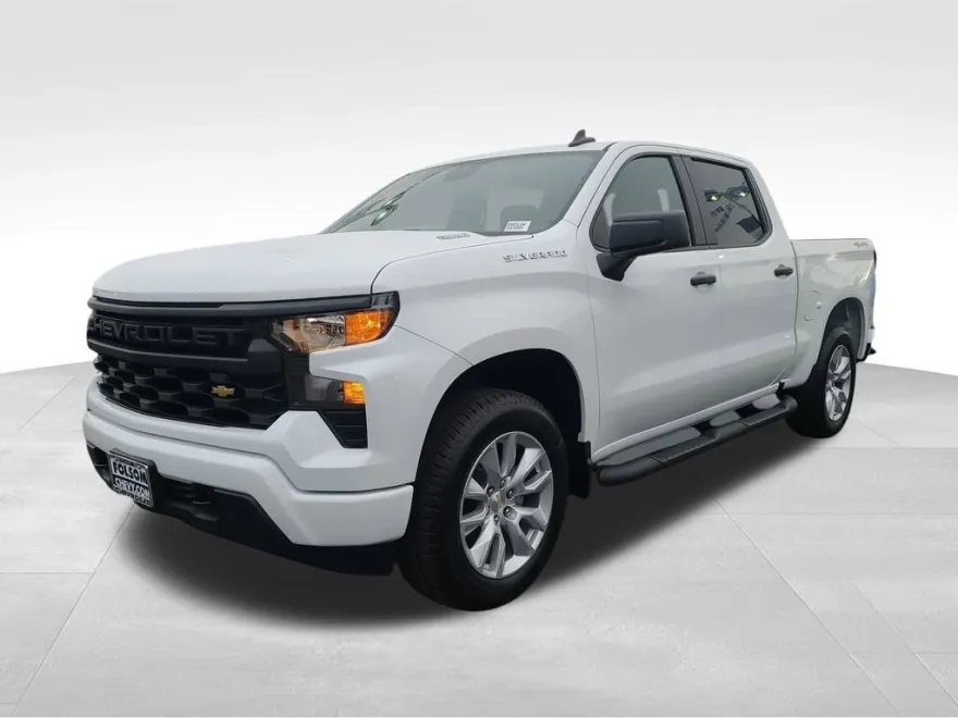 2026 Chevrolet Silverado 1500 Custom photo 1