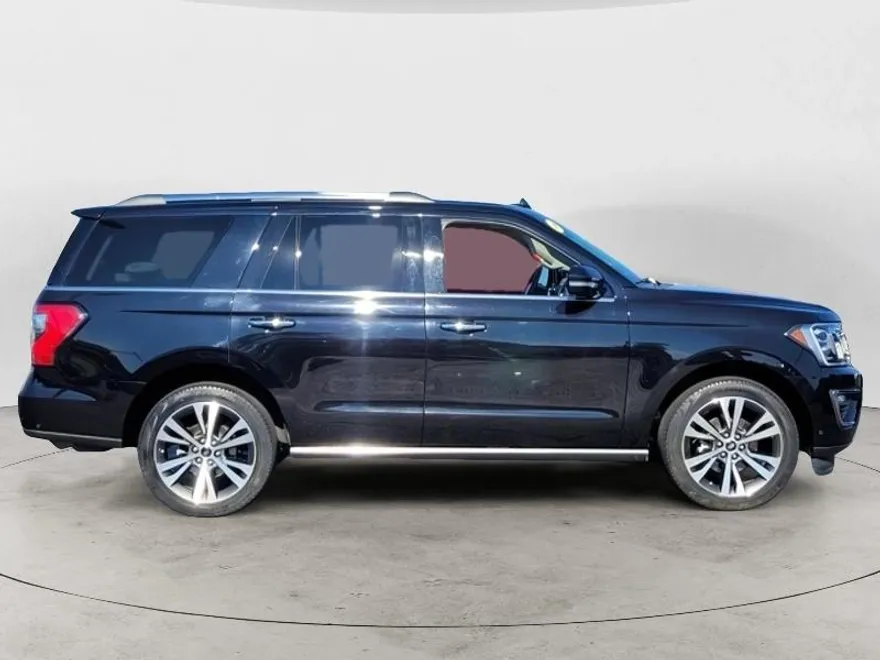 2021 Ford Expedition Limited photo 1