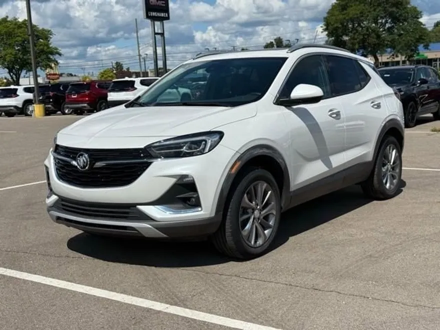 2023 Buick Encore GX Essence photo 1