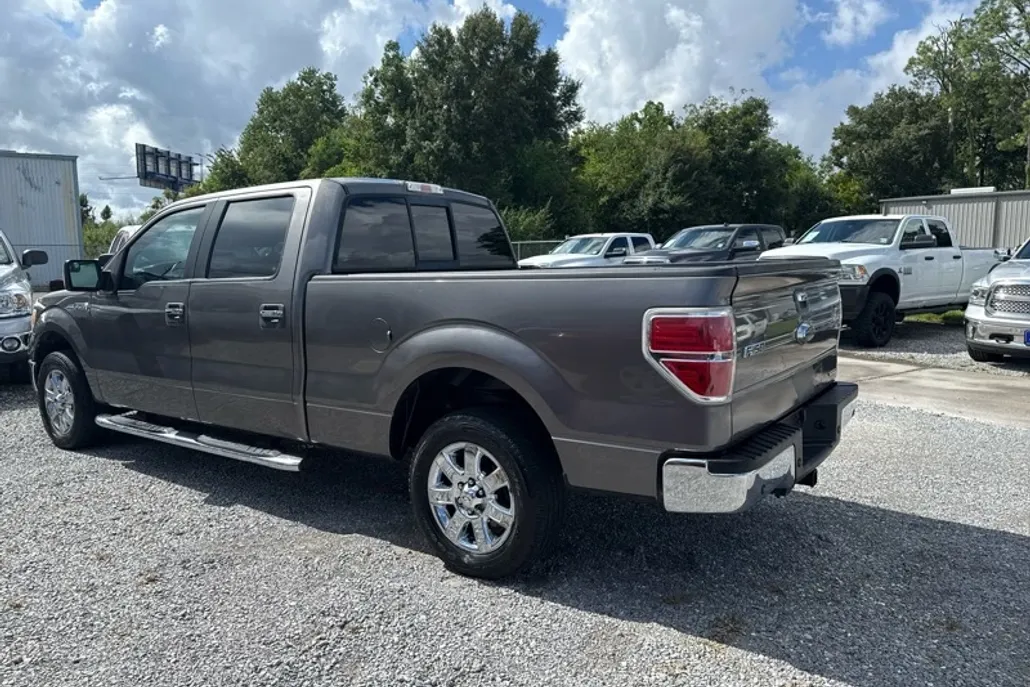 2013 Ford F-150 XLT photo 1