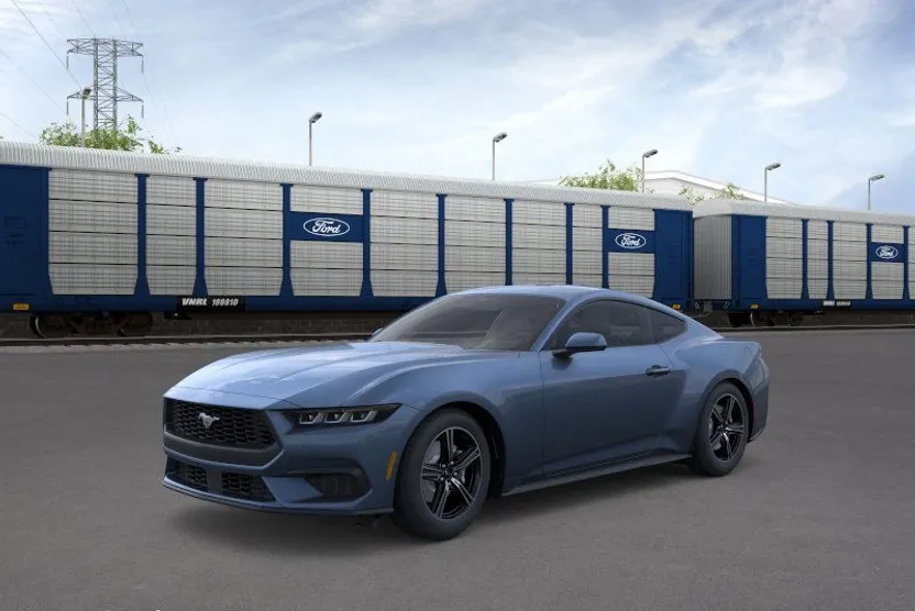 2025 Ford Mustang EcoBoost photo 1