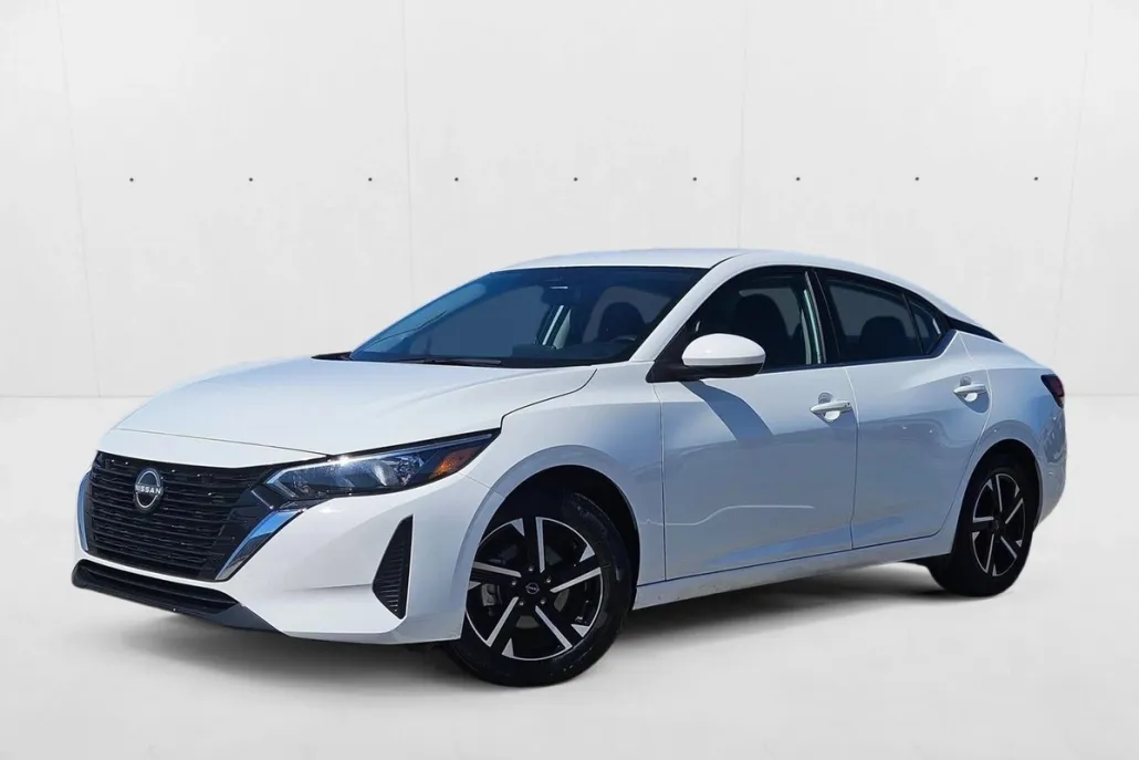 2024 Nissan Sentra SV photo 1