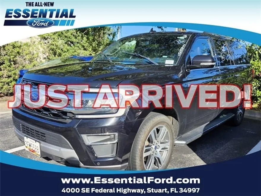 2023 Ford Expedition MAX Limited photo 1