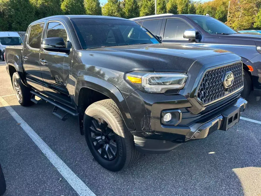 2023 Toyota Tacoma 4x4 Limited photo 1