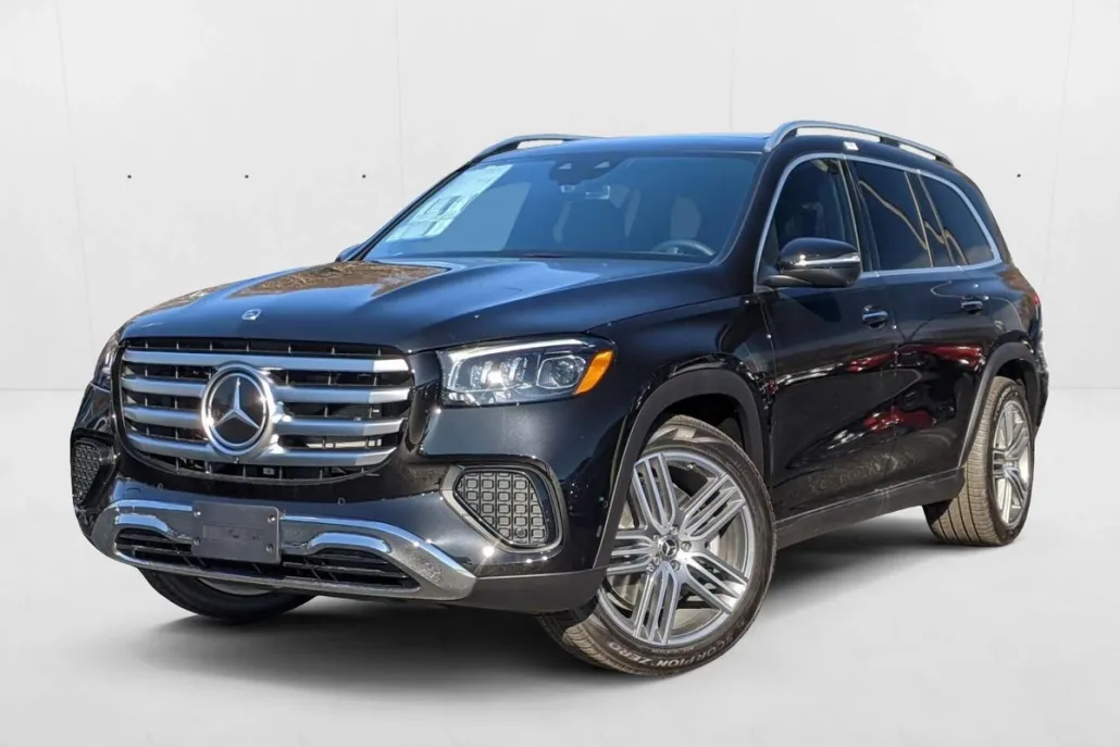 2025 Mercedes Benz GLS 450 4MATIC photo 1