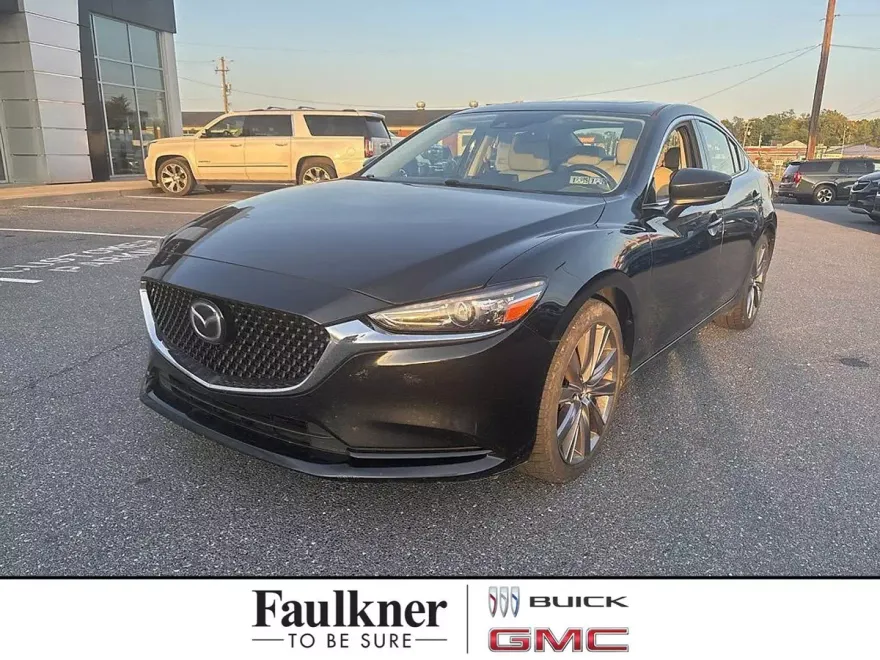 2018 Mazda Mazda6 Touring photo 1