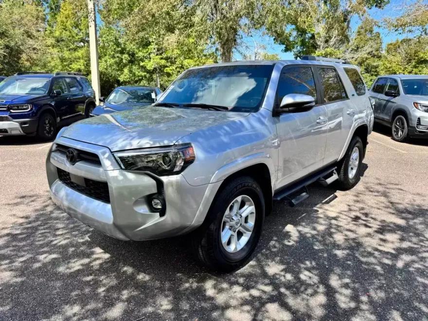 2021 Toyota 4Runner SR5 Premium photo 1