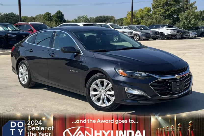 2023 Chevrolet Malibu 1LT photo 1