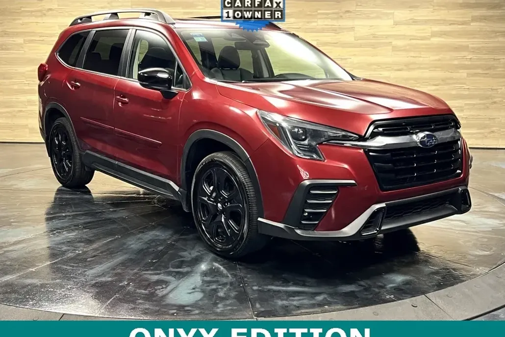 2025 Subaru Ascent Onyx Edition photo 1