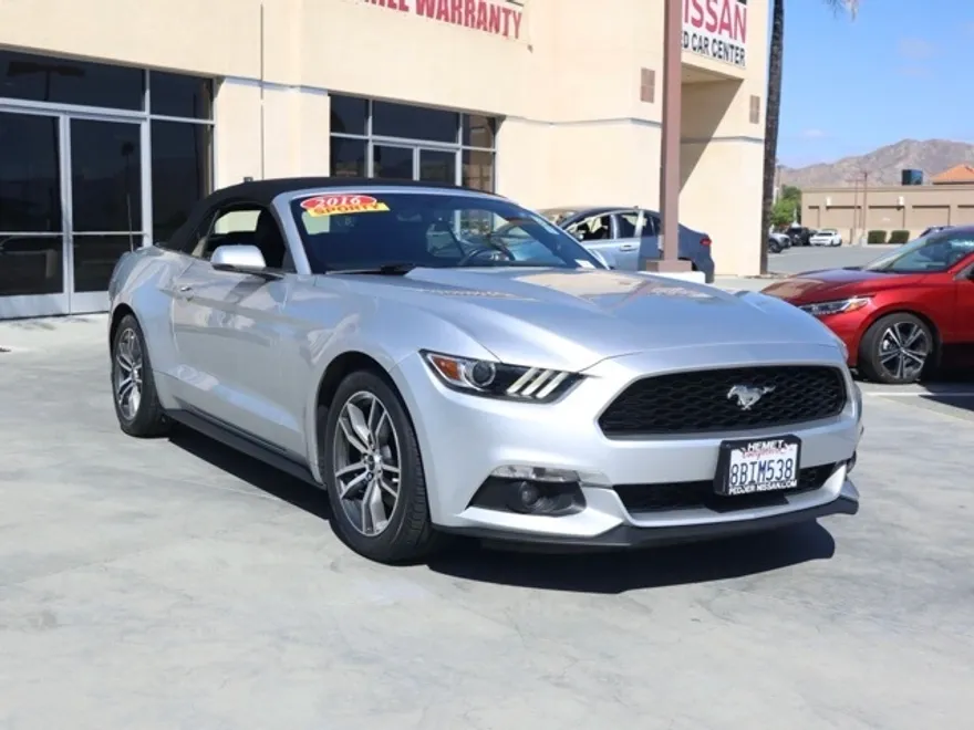 2016 Ford Mustang EcoBoost Premium photo 1