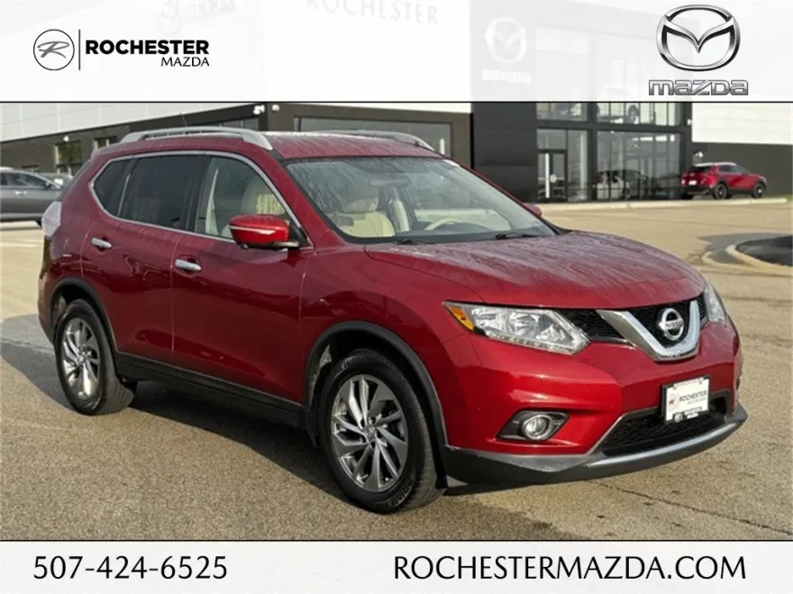 2015 Nissan Rogue SL photo 1