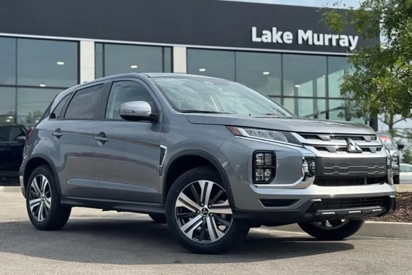 2025 Mitsubishi Outlander Sport ES SE LE photo 1