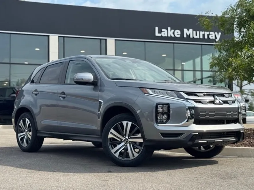 2025 Mitsubishi Outlander Sport ES SE LE photo 1
