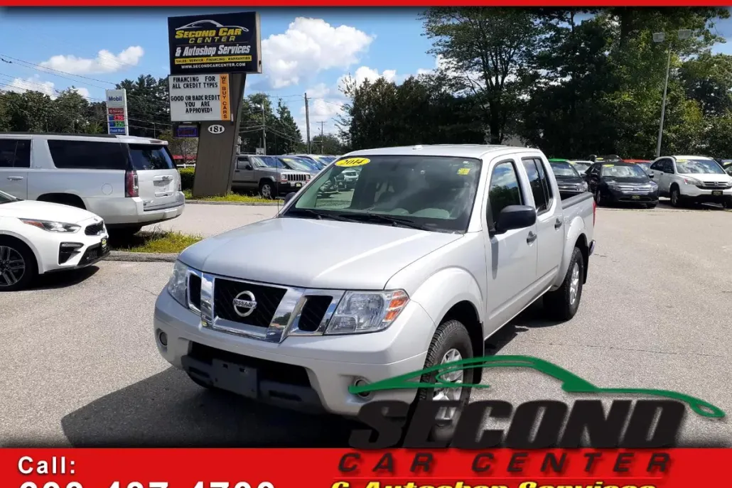 2014 Nissan Frontier Crew Cab SV photo 1