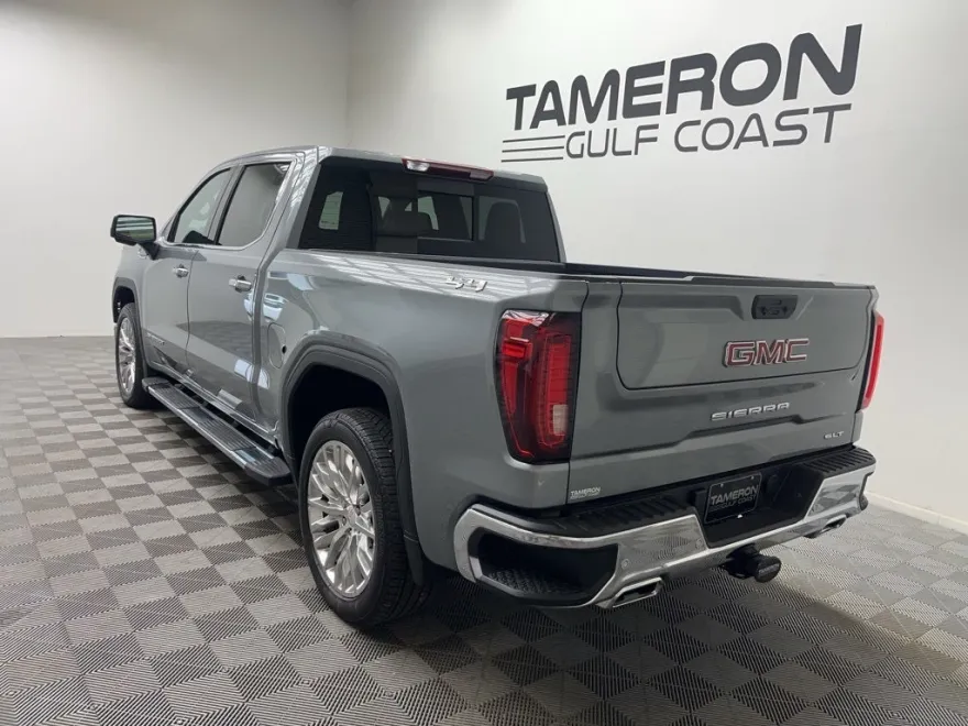 2025 Gmc Sierra 1500 SLT photo 1