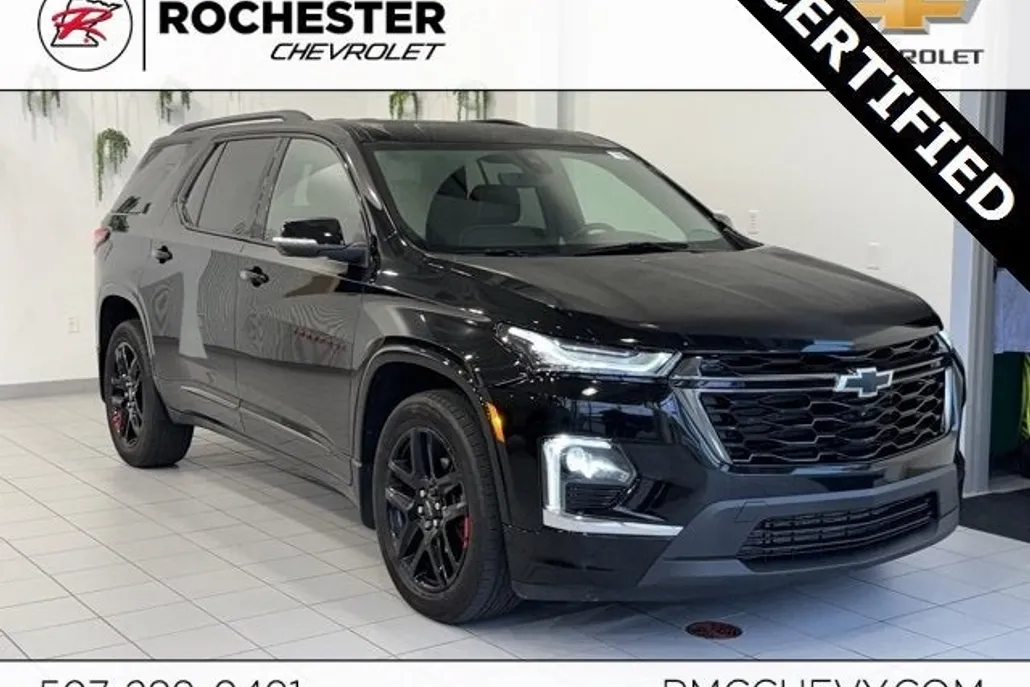 2023 Chevrolet Traverse Premier photo 1