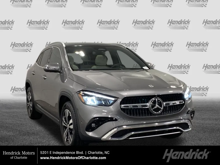 2026 Mercedes Benz GLA 250 photo 1