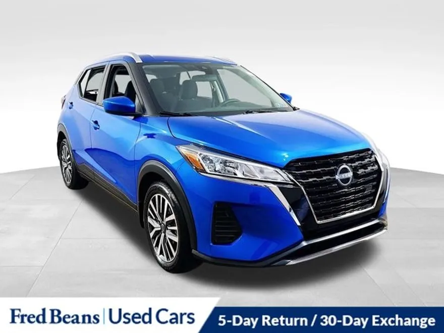 2023 Nissan Kicks SV photo 1