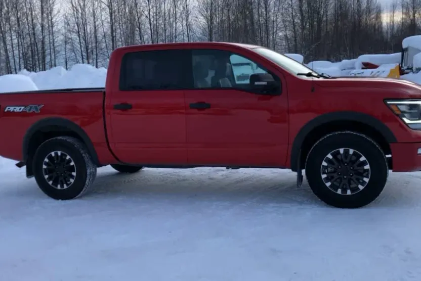 2021 Nissan Titan PRO-4X photo 1