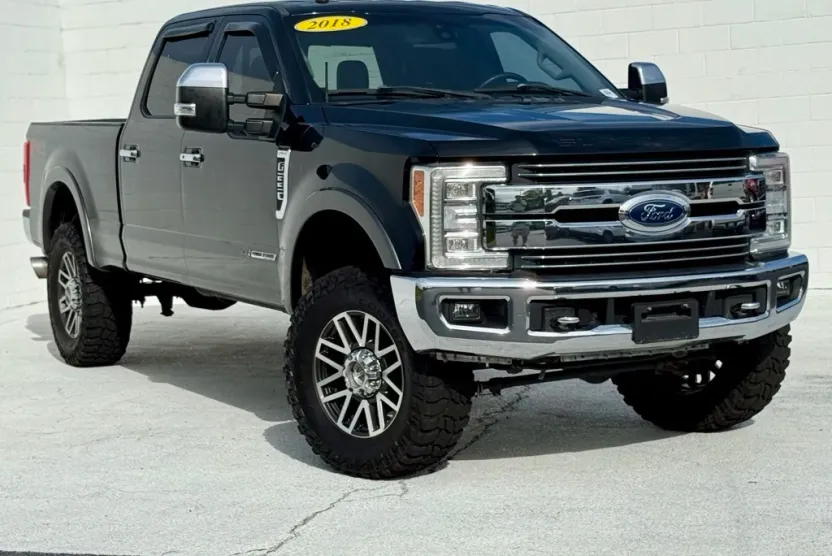 2018 Ford F-250 Lariat photo 1