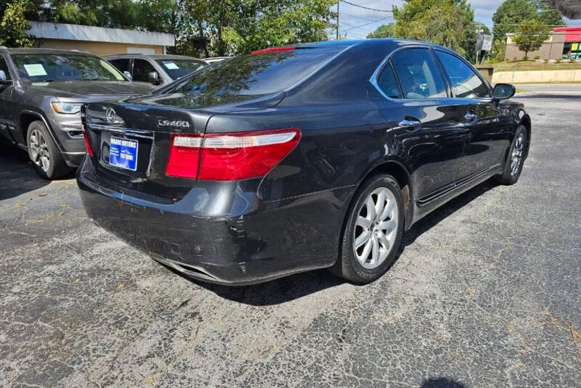2007 Lexus LS 460 photo 1