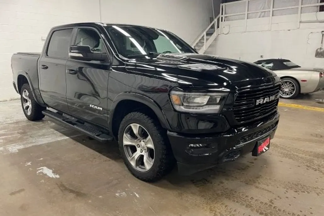 2020 Ram 1500 Laramie photo 1