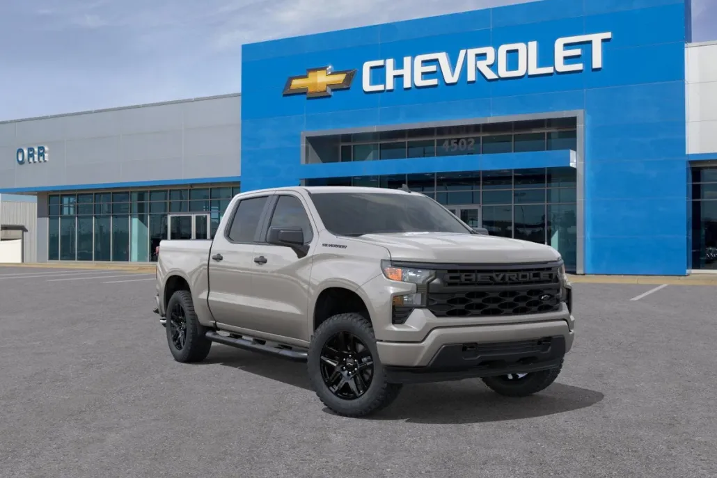 2026 Chevrolet Silverado 1500 Custom photo 1